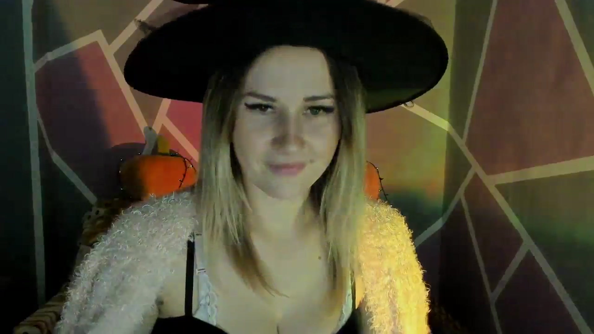 Gallery image thumbnail from Sexy_Ukr's myfreecams stream on, 10/30/2023, 15:58 image 13 of 20