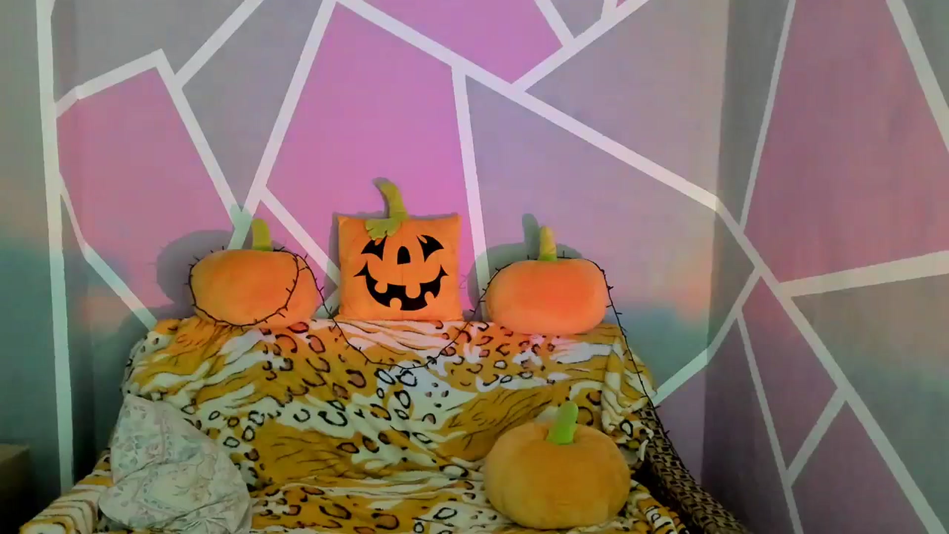Gallery image thumbnail from Sexy_Ukr's myfreecams stream on, 10/30/2023, 16:37 image 13 of 20
