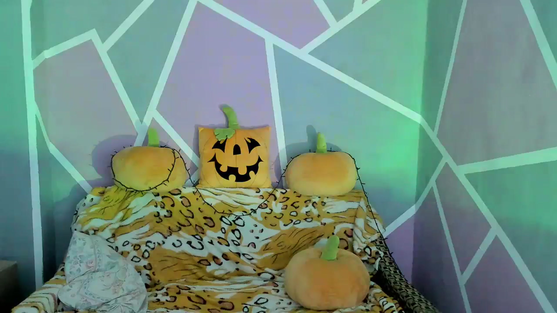 Gallery image thumbnail from Sexy_Ukr's myfreecams stream on, 10/30/2023, 16:37 image 9 of 20