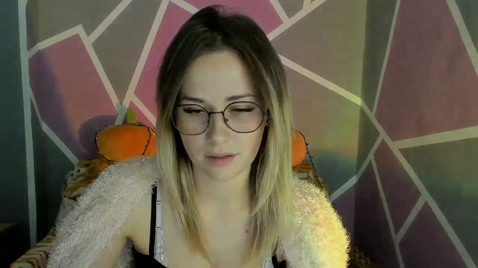 Gallery image thumbnail from Sexy_Ukr's myfreecams stream on, 10/30/2023, 16:37 image 2 of 20