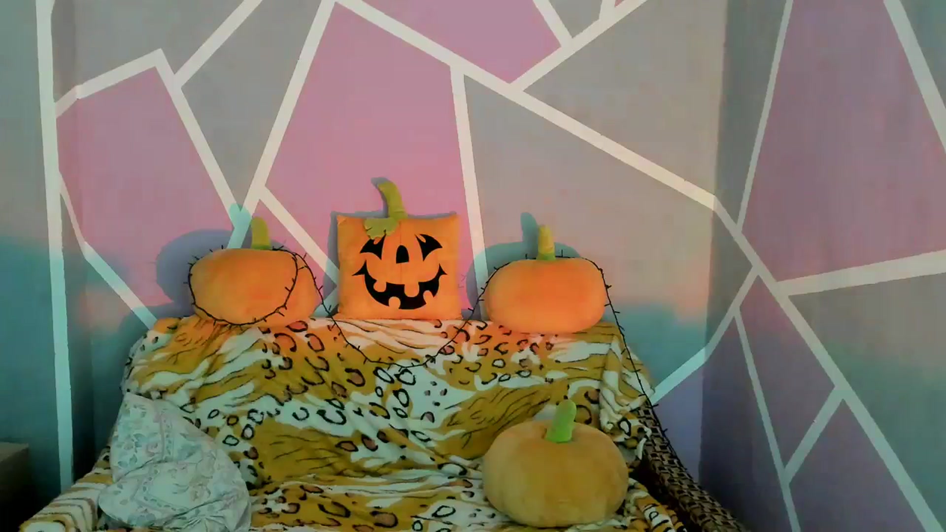 Gallery image thumbnail from Sexy_Ukr's myfreecams stream on, 10/30/2023, 16:37 image 16 of 20