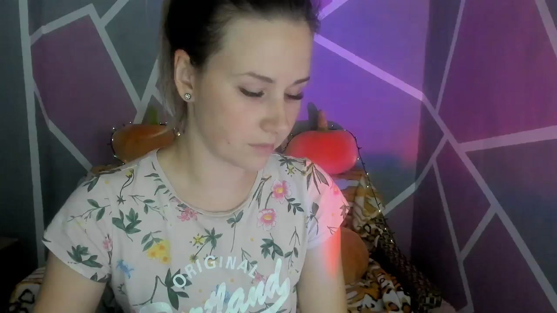 Gallery image thumbnail from Sexy_Ukr's myfreecams stream on, 11/01/2023, 17:44 image 19 of 20