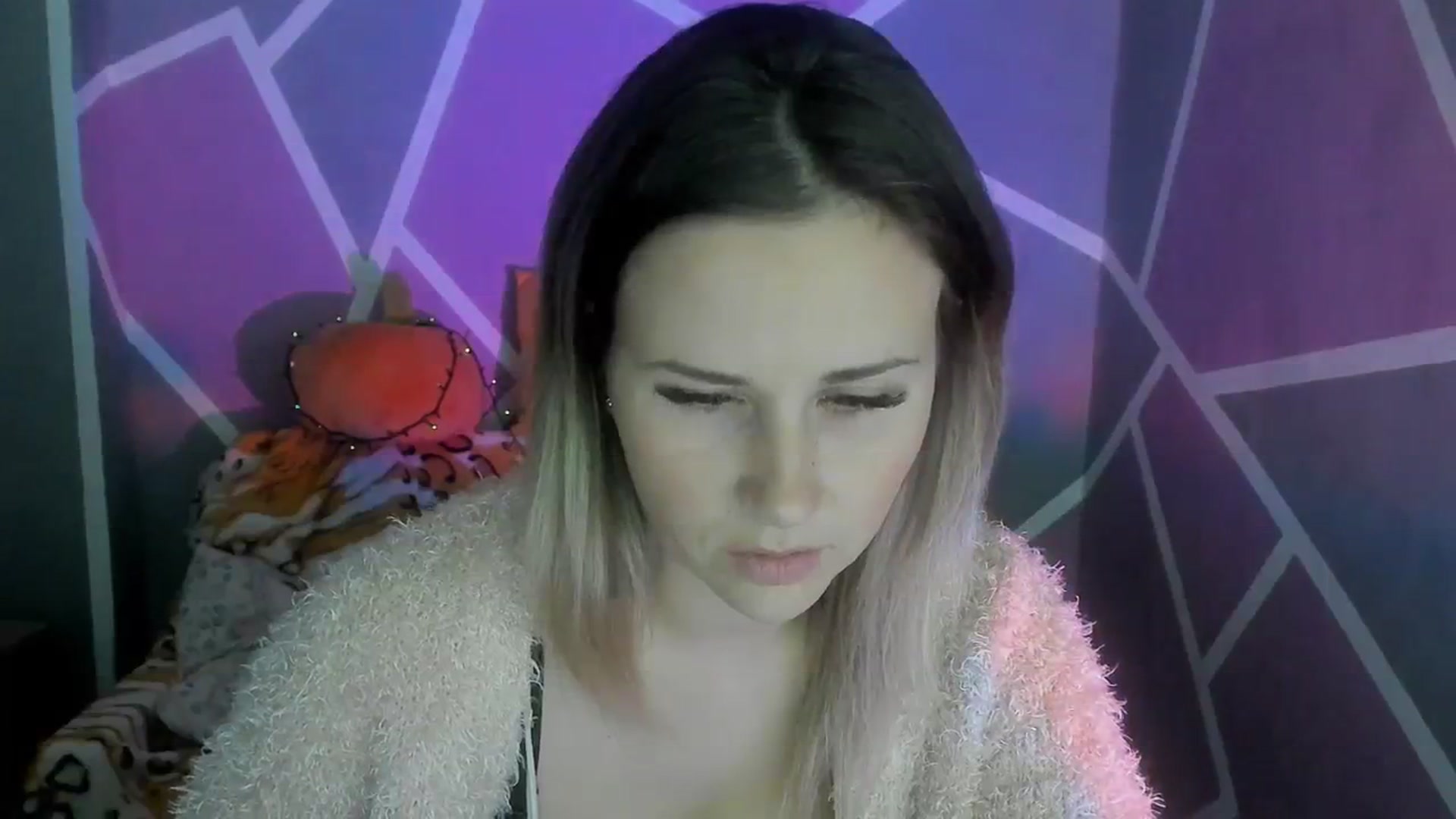 Gallery image thumbnail from Sexy_Ukr's myfreecams stream on, 11/03/2023, 16:22 image 12 of 20