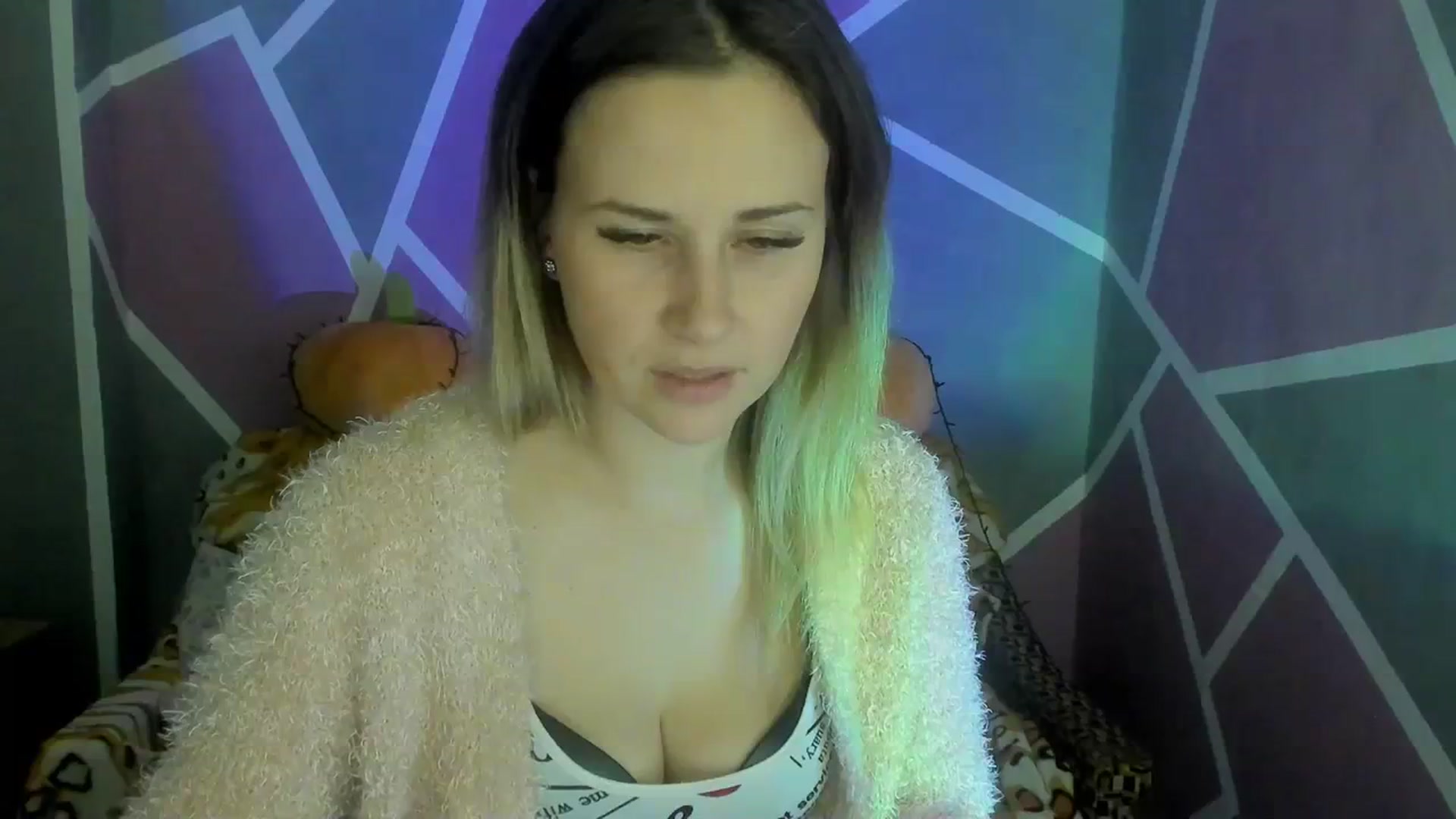 Gallery image thumbnail from Sexy_Ukr's myfreecams stream on, 11/03/2023, 16:22 image 6 of 20