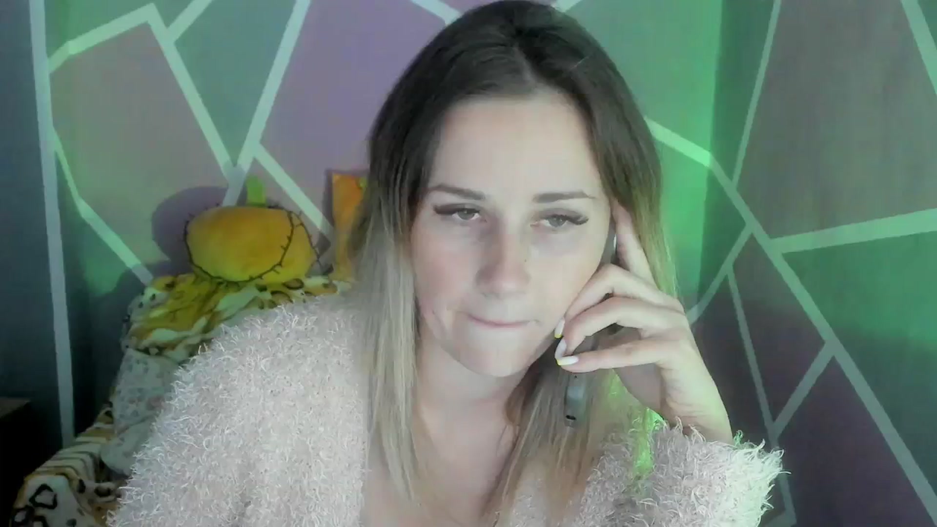 Gallery image thumbnail from Sexy_Ukr's myfreecams stream on, 11/03/2023, 16:22 image 1 of 20