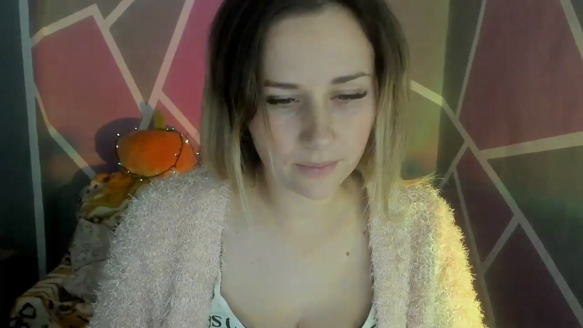 Gallery image thumbnail from Sexy_Ukr's myfreecams stream on, 11/03/2023, 17:30 image 14 of 20