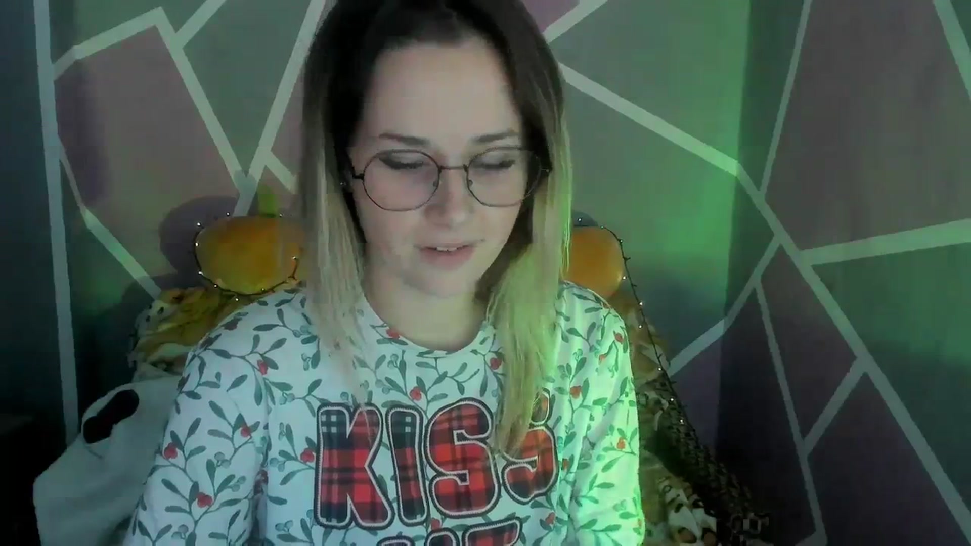 Gallery image thumbnail from Sexy_Ukr's myfreecams stream on, 11/04/2023, 18:07 image 13 of 20