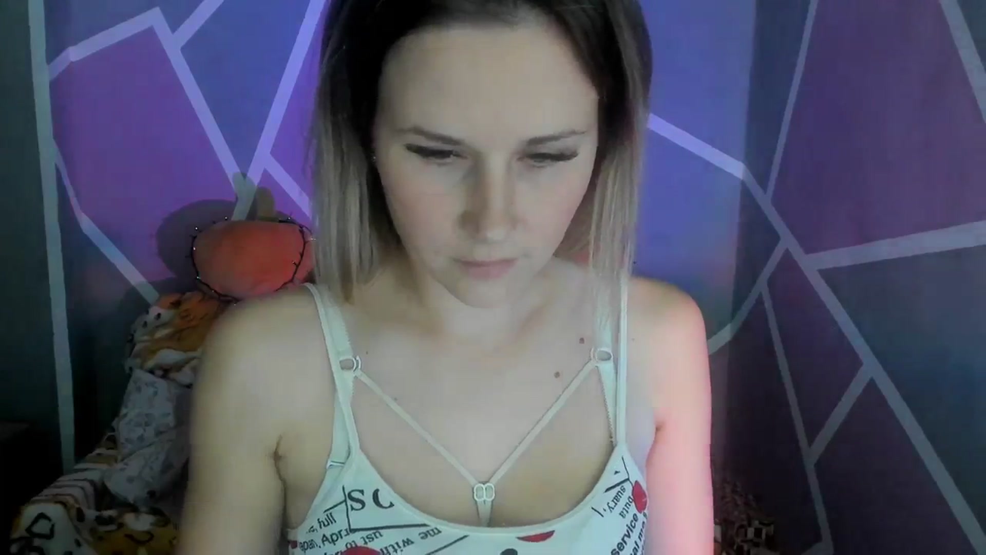 Gallery image thumbnail from Sexy_Ukr's myfreecams stream on, 11/06/2023, 18:29 image 7 of 20