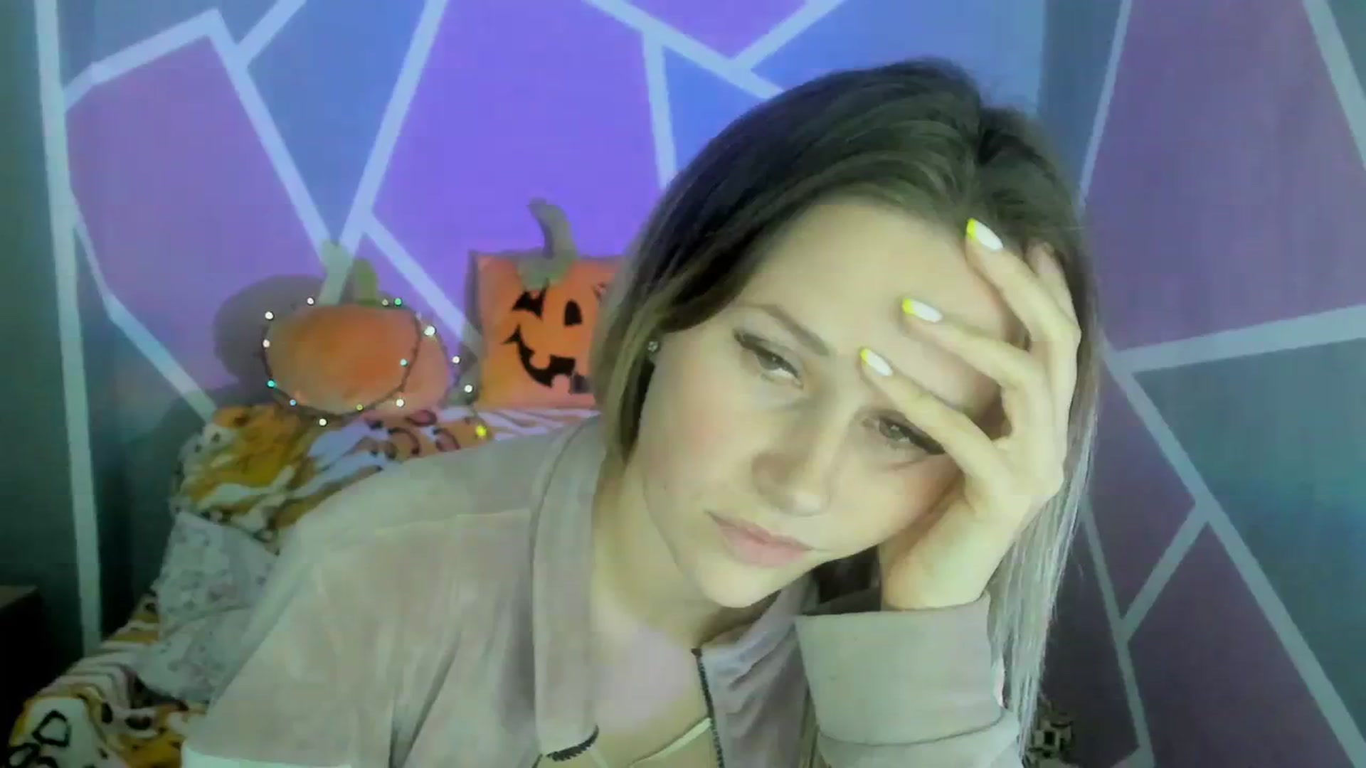 Gallery image thumbnail from Sexy_Ukr's myfreecams stream on, 11/06/2023, 18:29 image 20 of 20