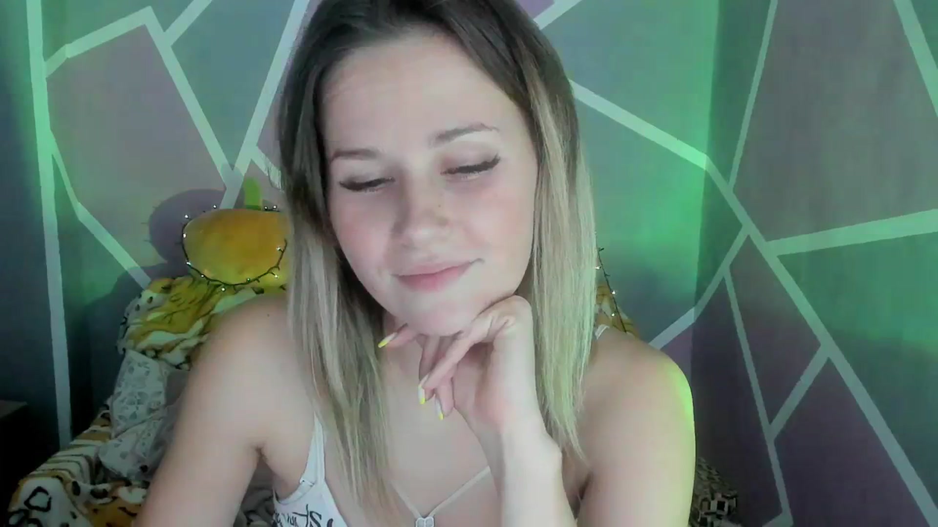 Gallery image thumbnail from Sexy_Ukr's myfreecams stream on, 11/06/2023, 18:29 image 2 of 20