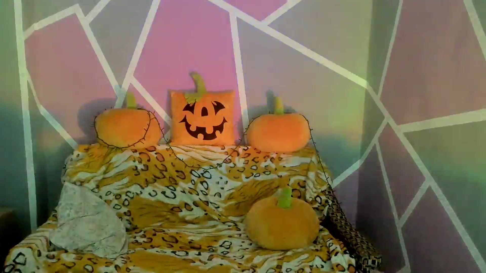 Gallery image thumbnail from Sexy_Ukr's myfreecams stream on, 11/06/2023, 18:29 image 11 of 20
