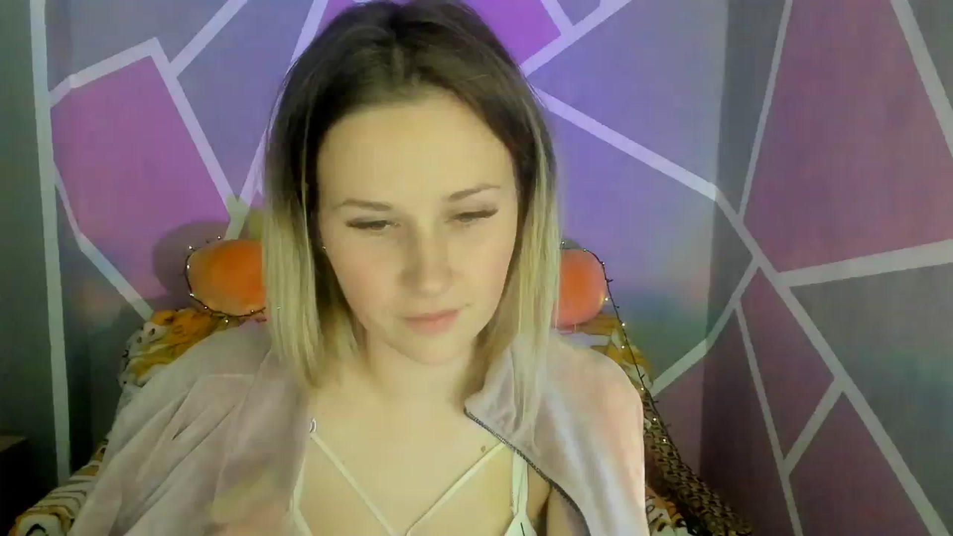 Gallery image thumbnail from Sexy_Ukr's myfreecams stream on, 11/06/2023, 19:16 image 14 of 20