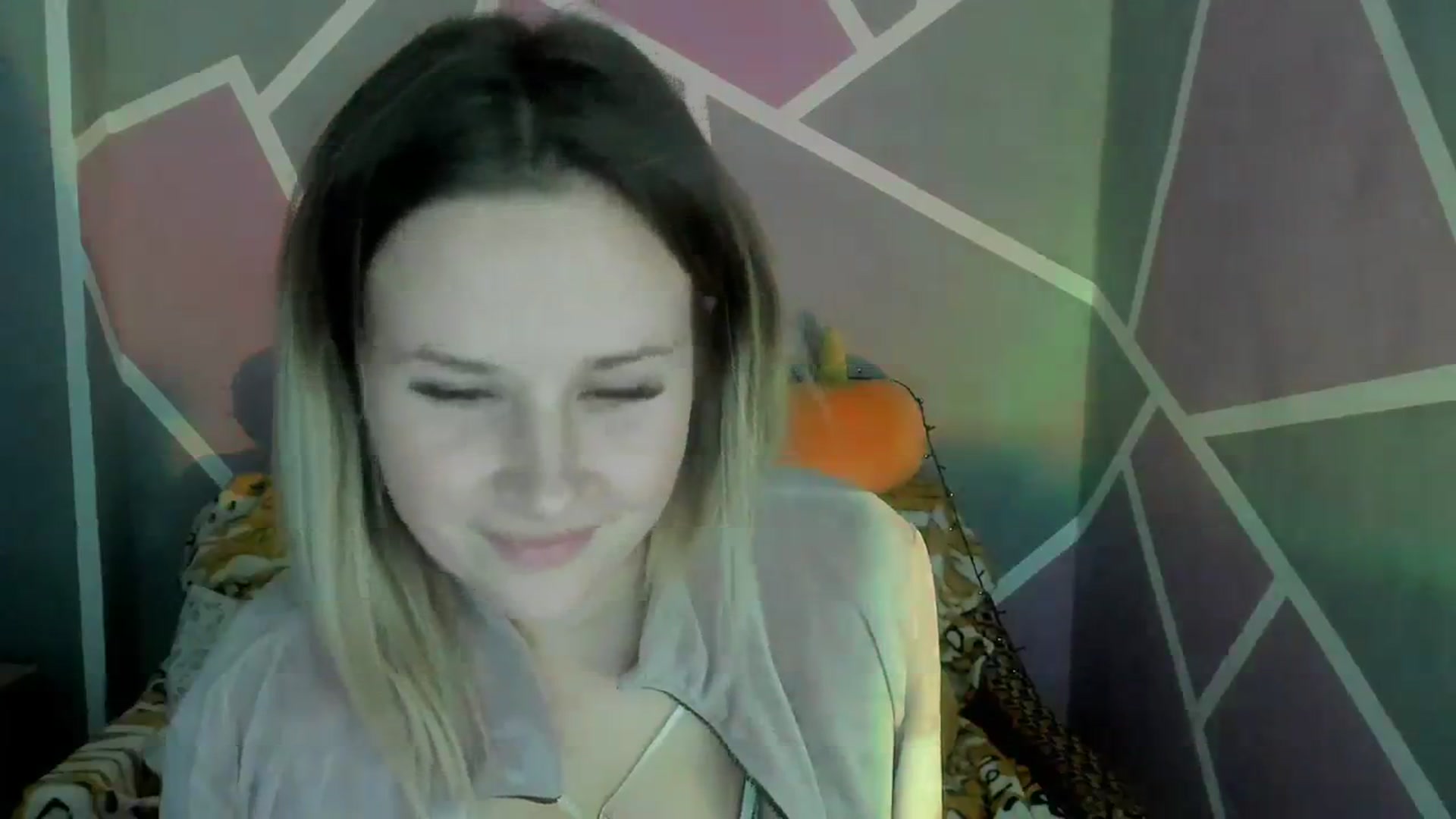 Gallery image thumbnail from Sexy_Ukr's myfreecams stream on, 11/06/2023, 19:16 image 3 of 20