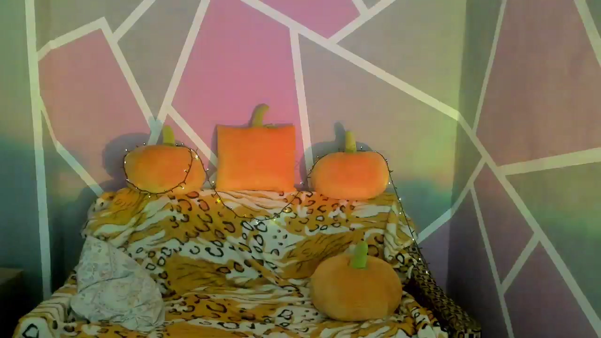 Gallery image thumbnail from Sexy_Ukr's myfreecams stream on, 11/10/2023, 17:51 image 11 of 20