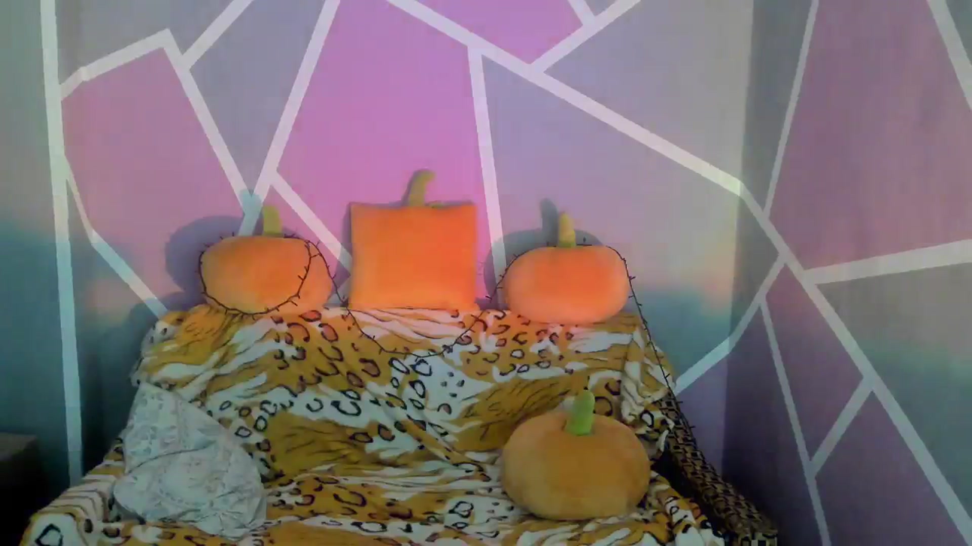 Gallery image thumbnail from Sexy_Ukr's myfreecams stream on, 11/10/2023, 19:10 image 5 of 20