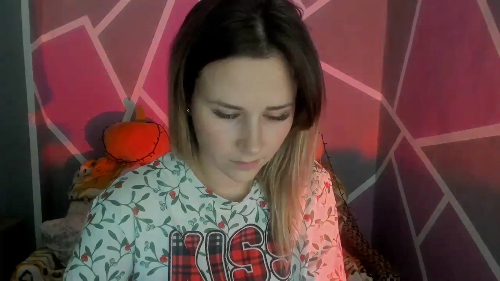 Gallery image thumbnail from Sexy_Ukr's myfreecams stream on, 11/11/2023, 17:01 image 12 of 20