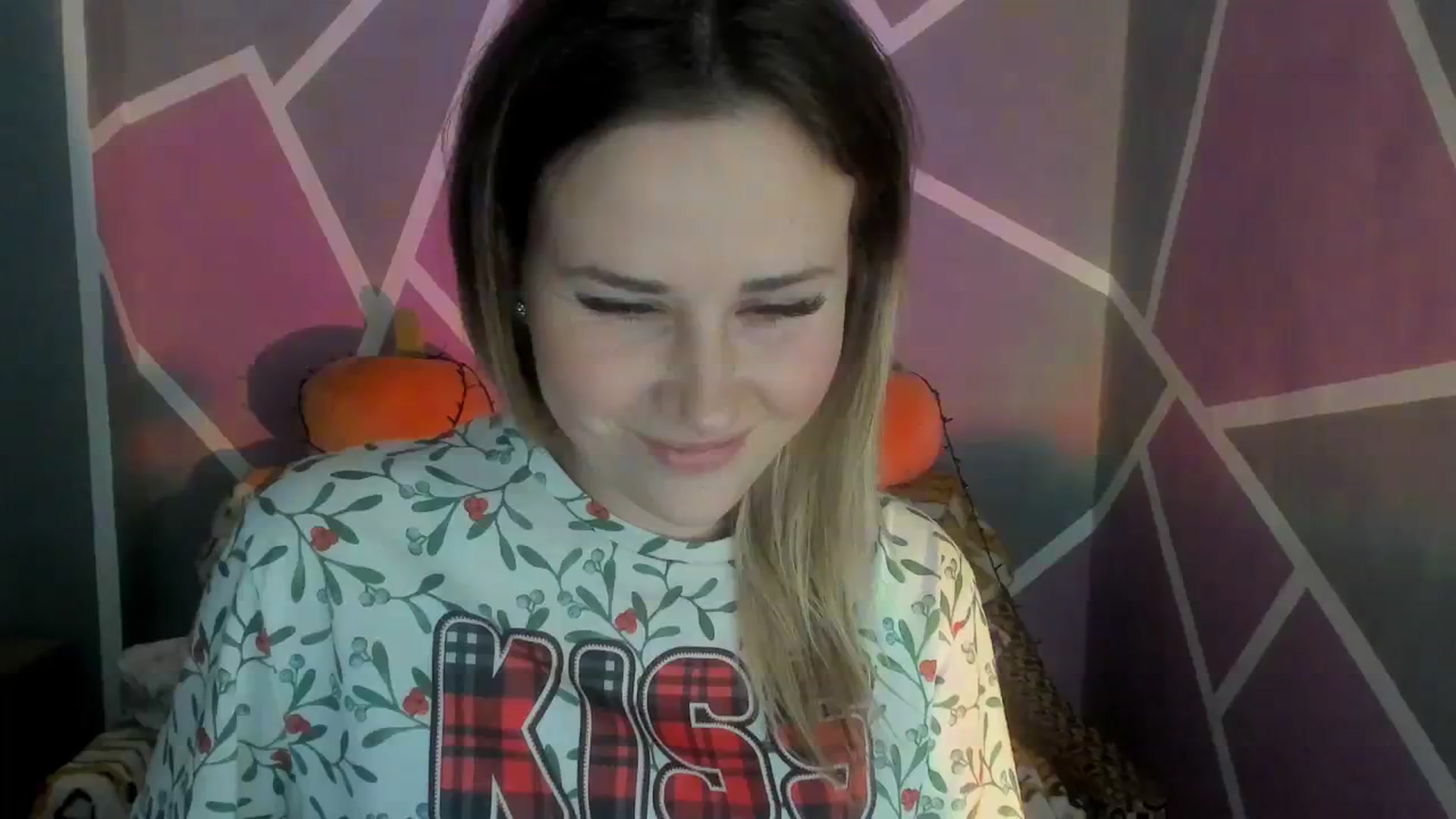 Gallery image thumbnail from Sexy_Ukr's myfreecams stream on, 11/11/2023, 18:05 image 2 of 20