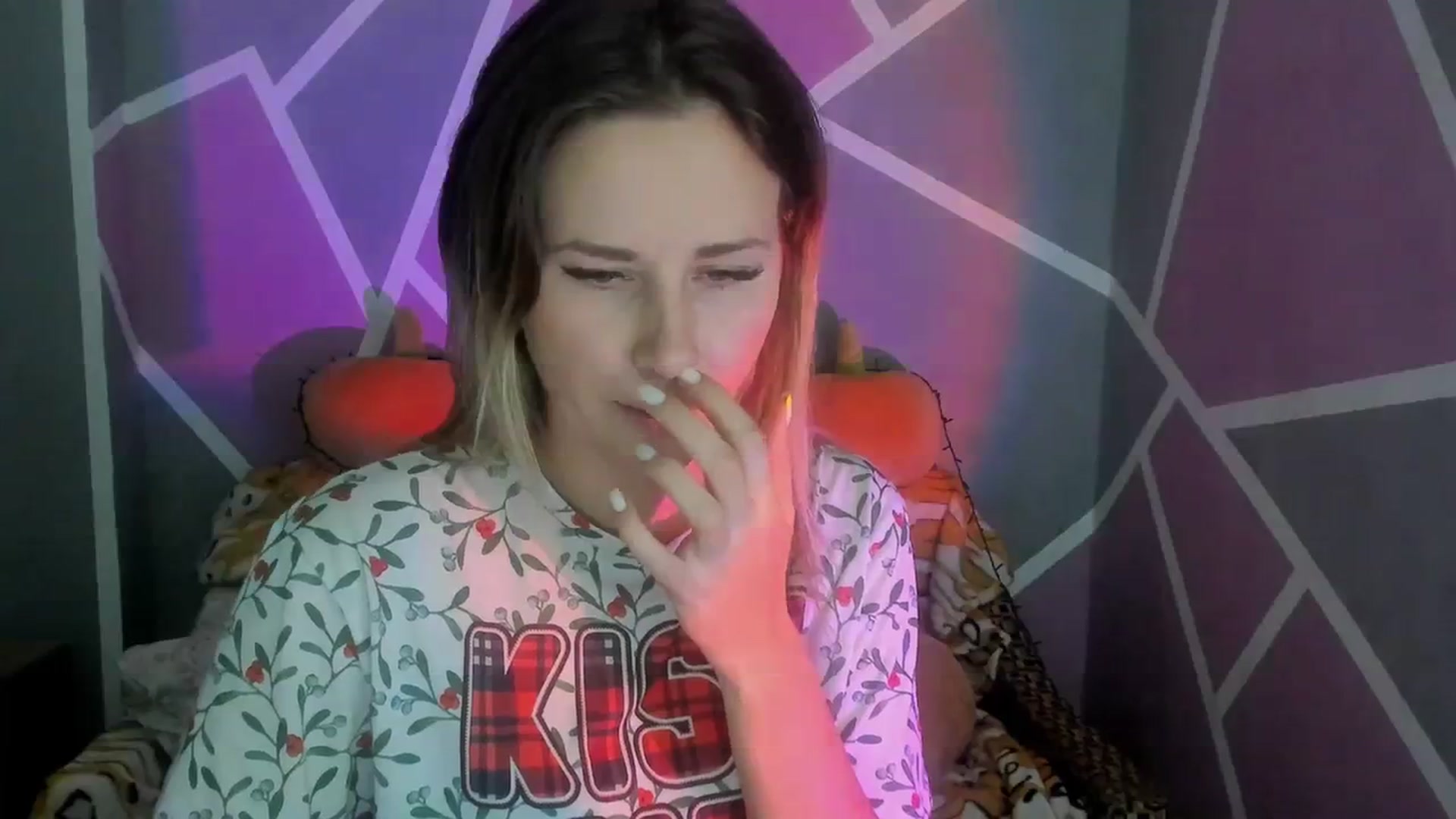 Gallery image thumbnail from Sexy_Ukr's myfreecams stream on, 11/11/2023, 18:05 image 16 of 20