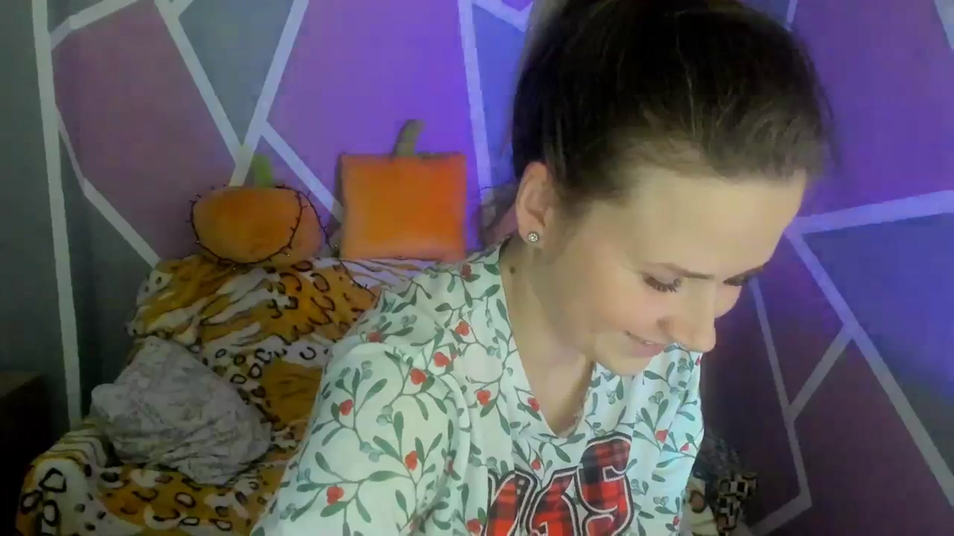 Gallery image thumbnail from Sexy_Ukr's myfreecams stream on, 11/13/2023, 16:58 image 12 of 20