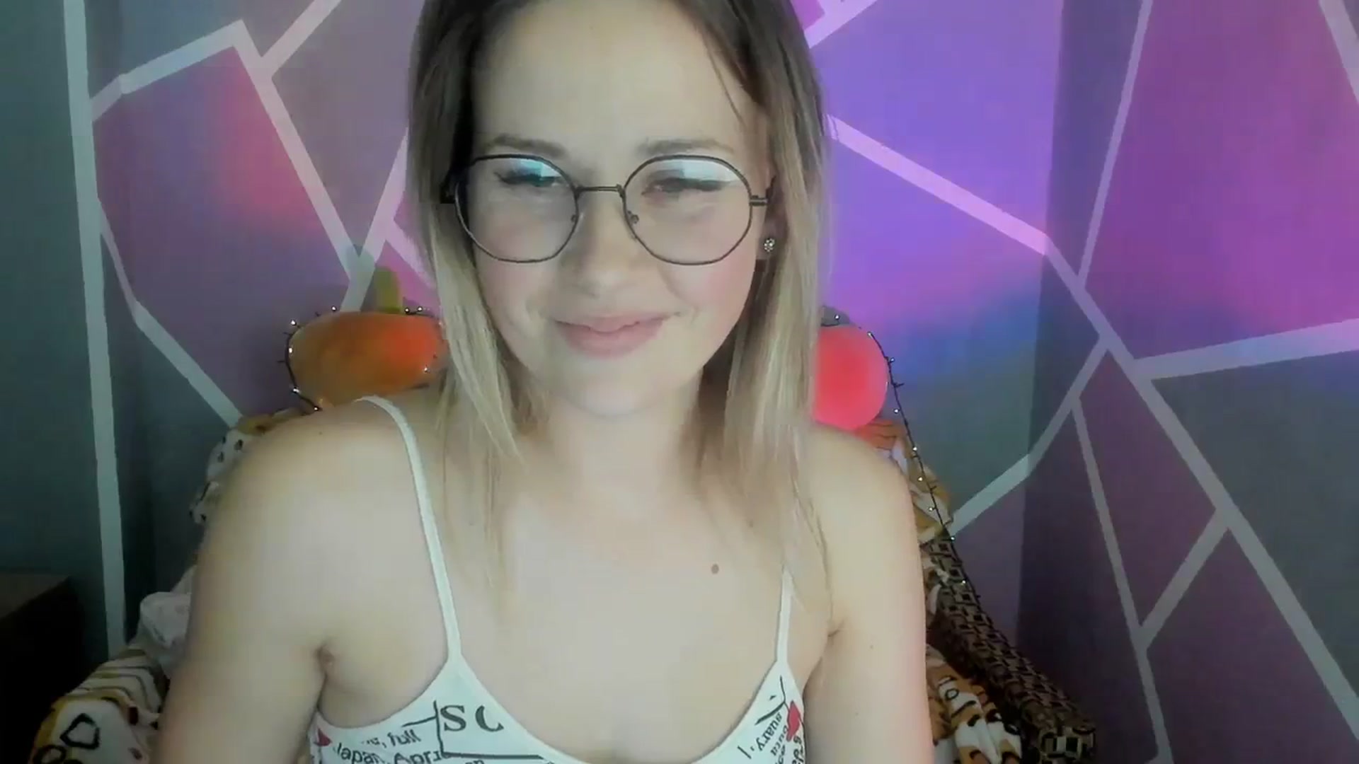 Gallery image thumbnail from Sexy_Ukr's myfreecams stream on, 11/15/2023, 18:15 image 10 of 20