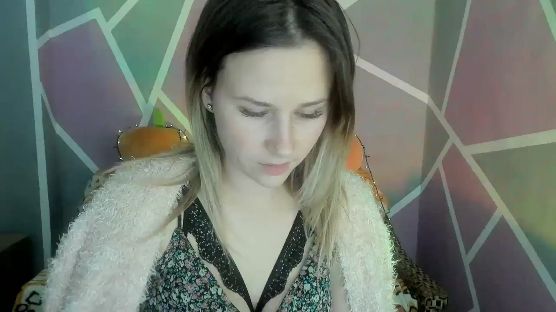 Gallery image thumbnail from Sexy_Ukr's myfreecams stream on, 11/16/2023, 20:12 image 5 of 20