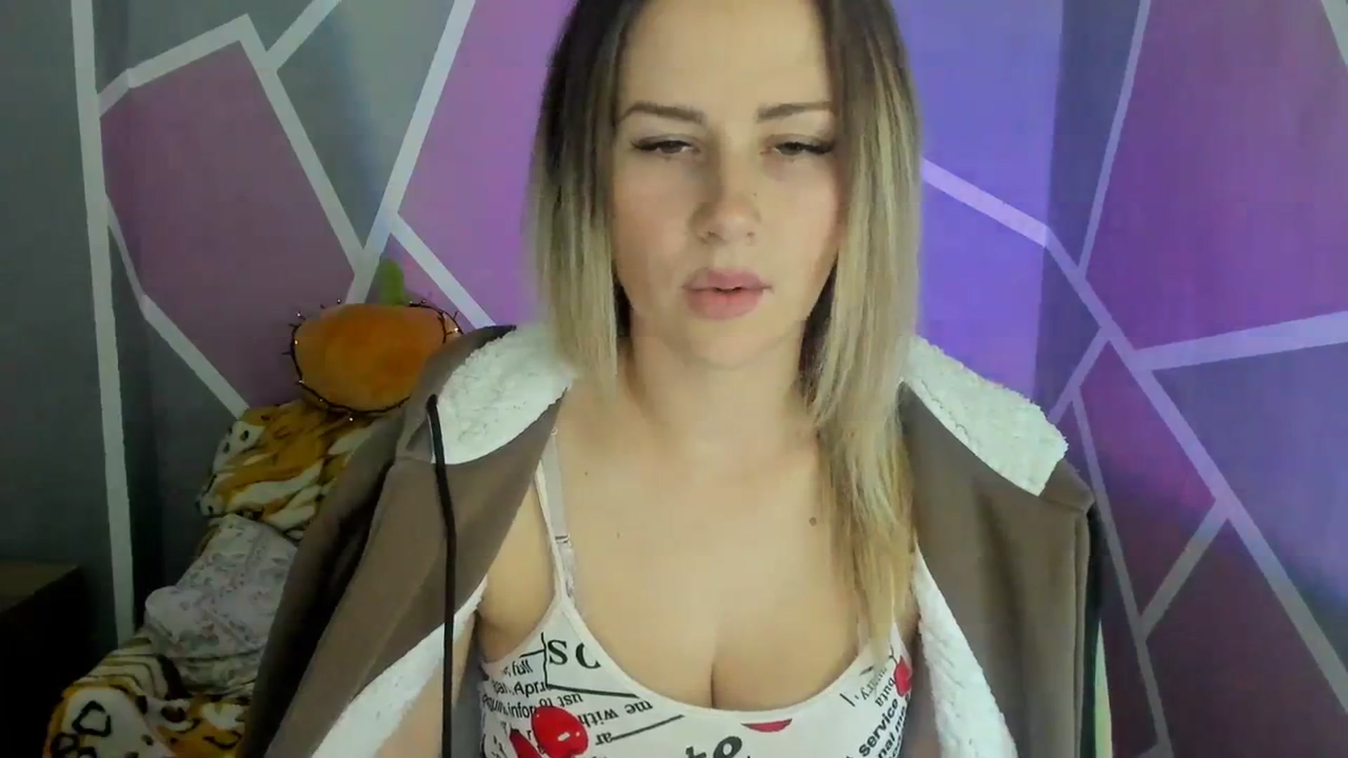 Gallery image thumbnail from Sexy_Ukr's myfreecams stream on, 11/17/2023, 15:53 image 9 of 20