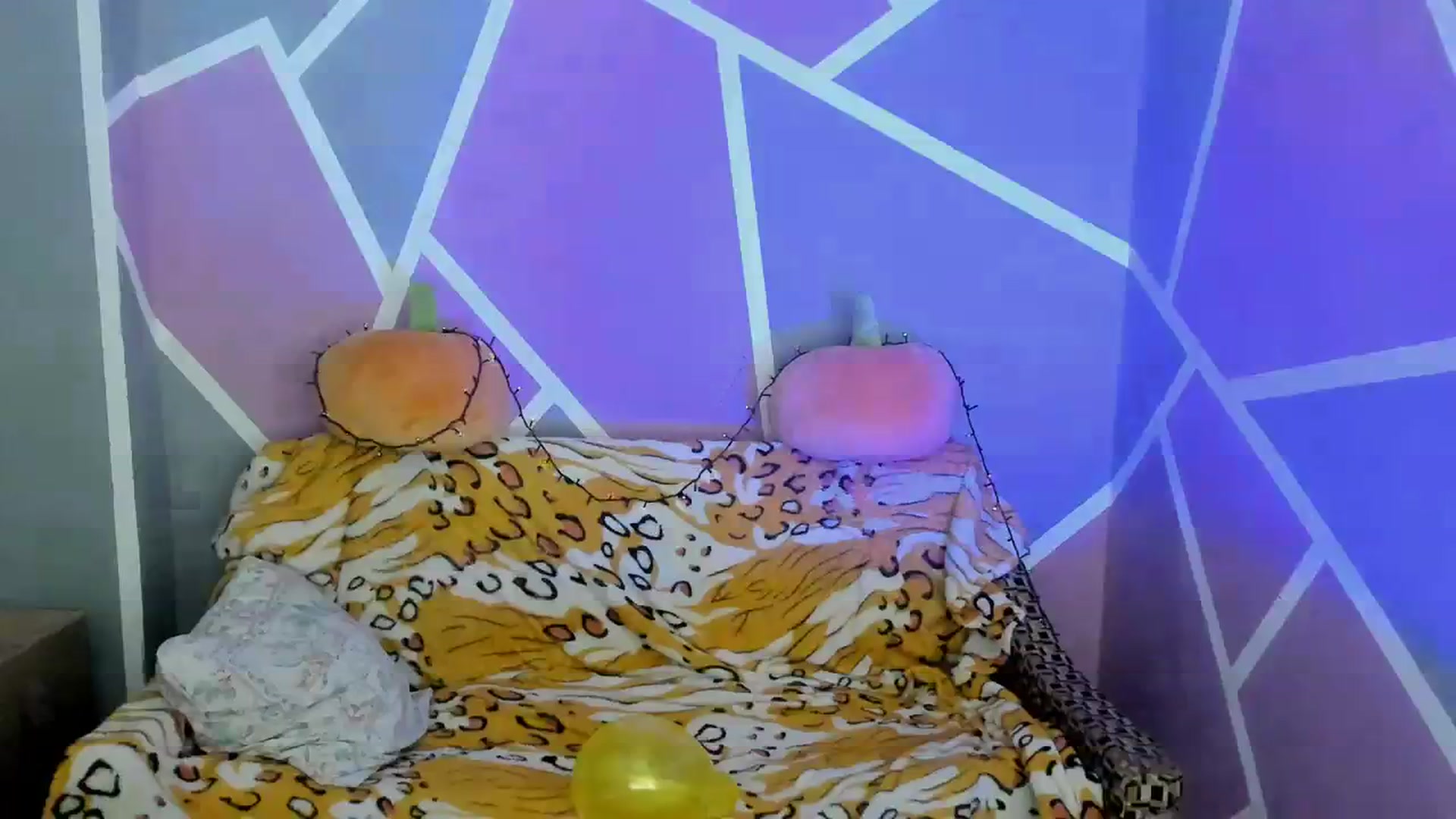 Gallery image thumbnail from Sexy_Ukr's myfreecams stream on, 11/17/2023, 17:02 image 5 of 20