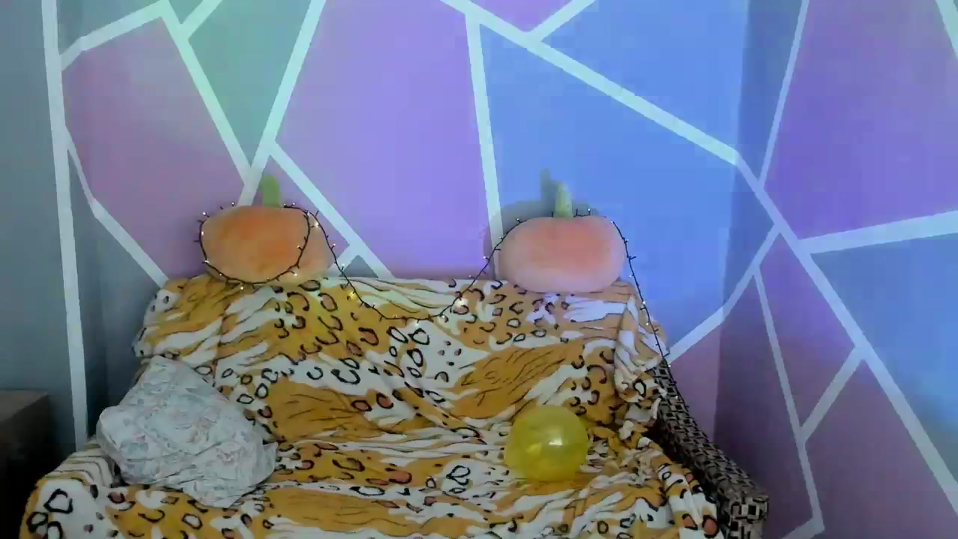 Gallery image thumbnail from Sexy_Ukr's myfreecams stream on, 11/17/2023, 18:45 image 2 of 20