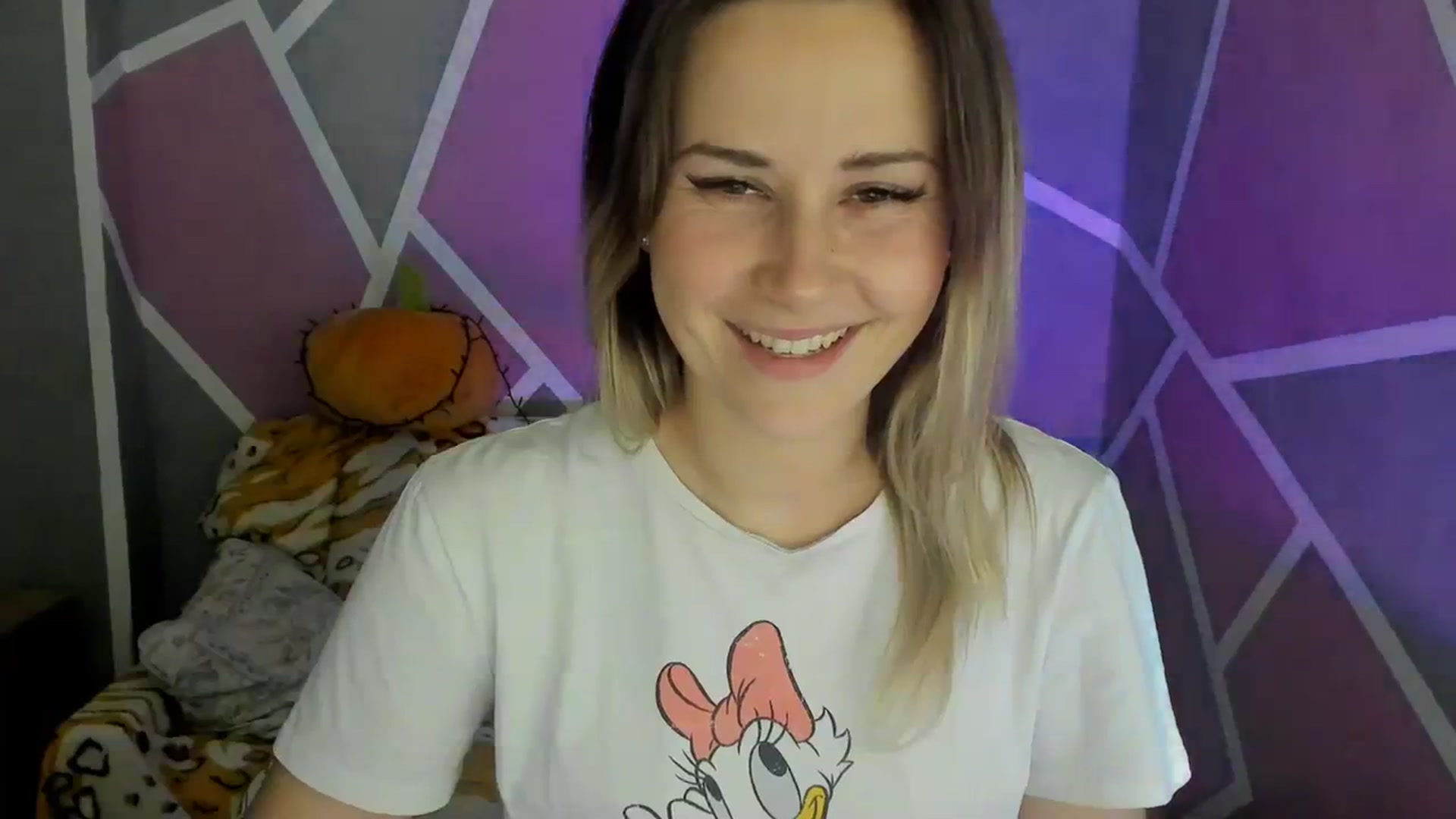 Gallery image thumbnail from Sexy_Ukr's myfreecams stream on, 11/18/2023, 21:28 image 4 of 20
