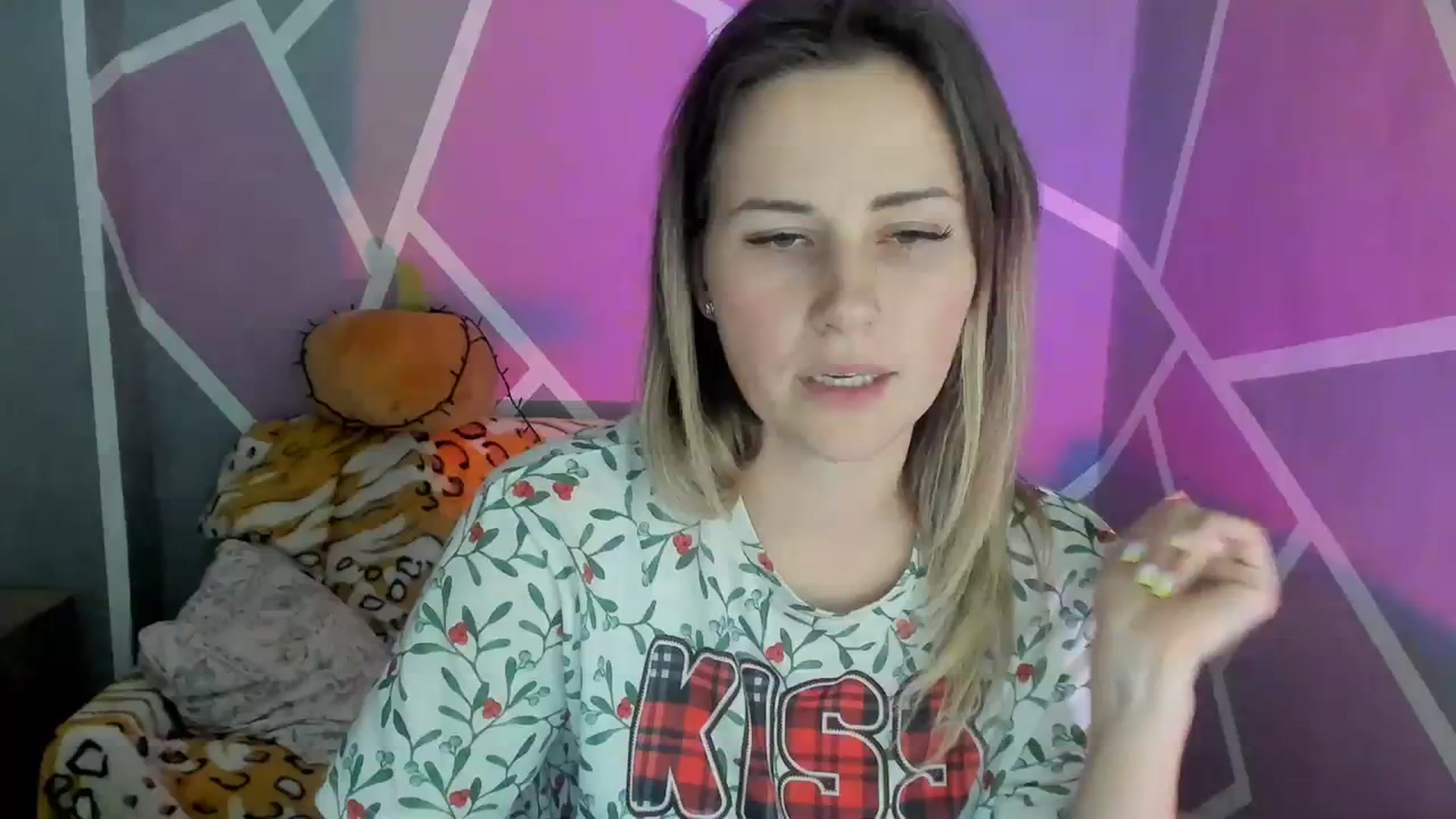 Gallery image thumbnail from Sexy_Ukr's myfreecams stream on, 11/19/2023, 17:58 image 1 of 20