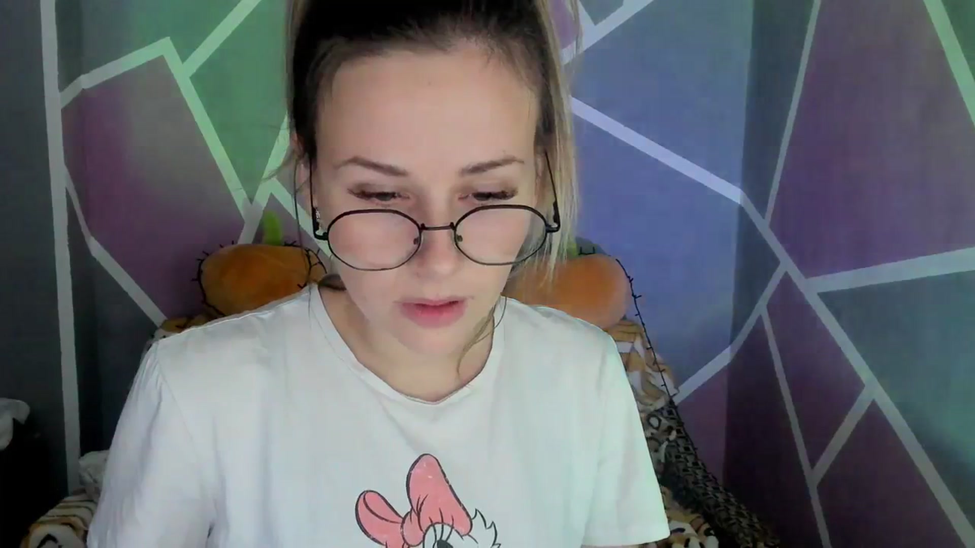 Gallery image thumbnail from Sexy_Ukr's myfreecams stream on, 11/20/2023, 17:49 image 6 of 20