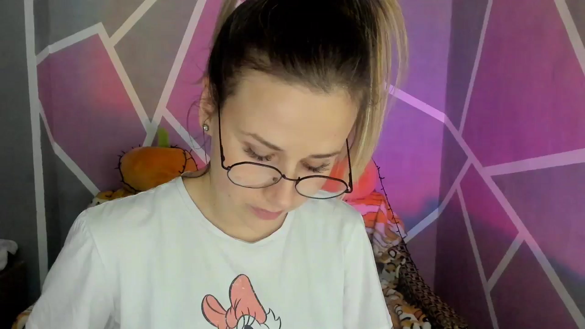Gallery image thumbnail from Sexy_Ukr's myfreecams stream on, 11/20/2023, 17:49 image 8 of 20