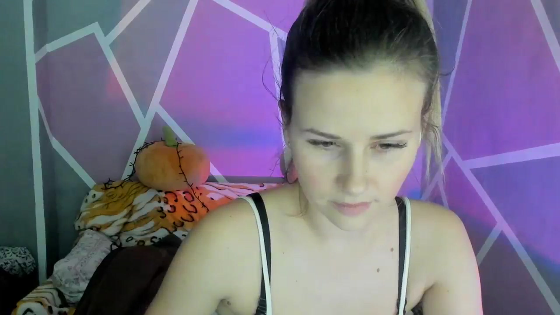 Gallery image thumbnail from Sexy_Ukr's myfreecams stream on, 11/20/2023, 19:55 image 12 of 20