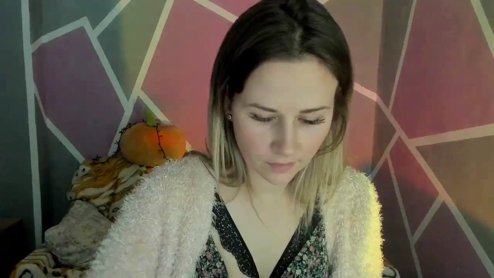 Gallery image thumbnail from Sexy_Ukr's myfreecams stream on, 11/22/2023, 16:34 image 4 of 20