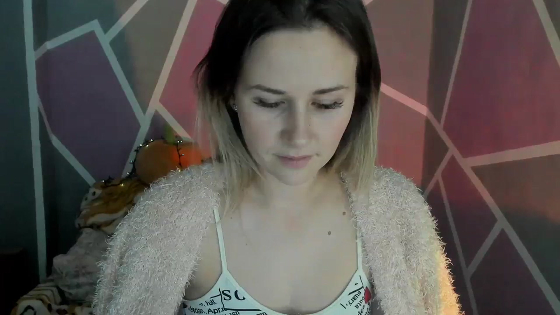 Gallery image thumbnail from Sexy_Ukr's myfreecams stream on, 11/22/2023, 19:02 image 10 of 20