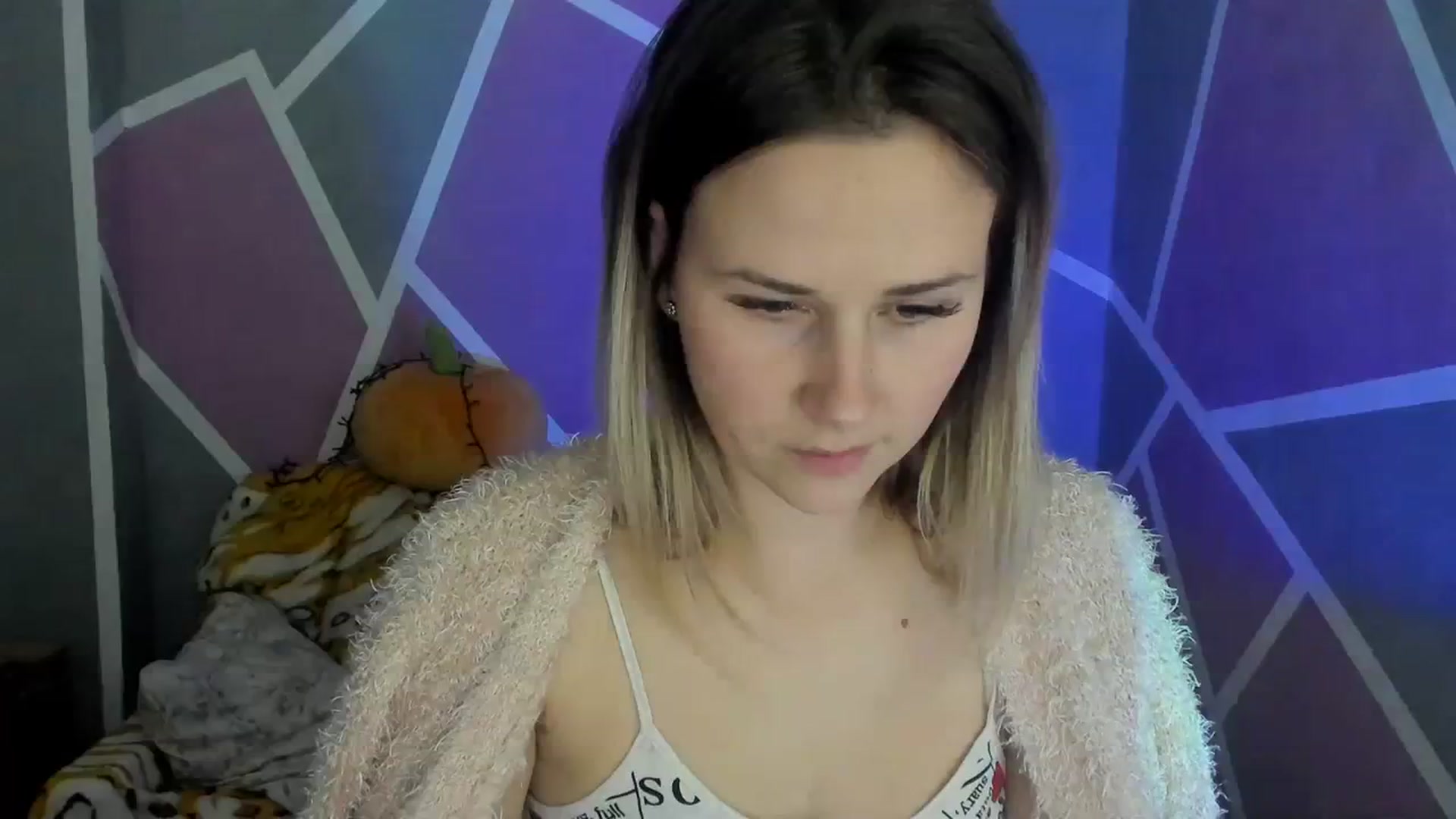 Gallery image thumbnail from Sexy_Ukr's myfreecams stream on, 11/22/2023, 19:02 image 1 of 20