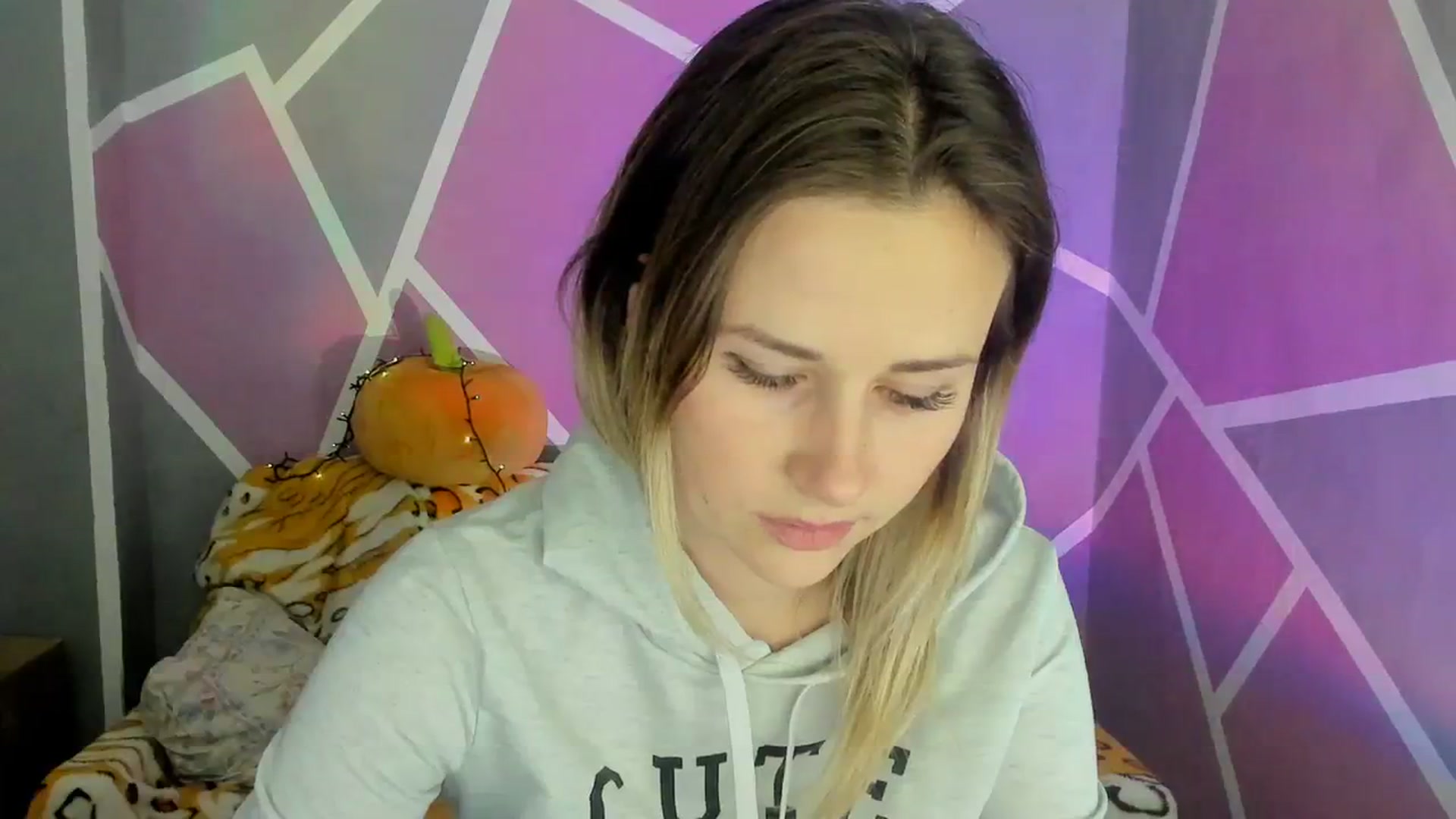 Gallery image thumbnail from Sexy_Ukr's myfreecams stream on, 11/23/2023, 16:21 image 12 of 20