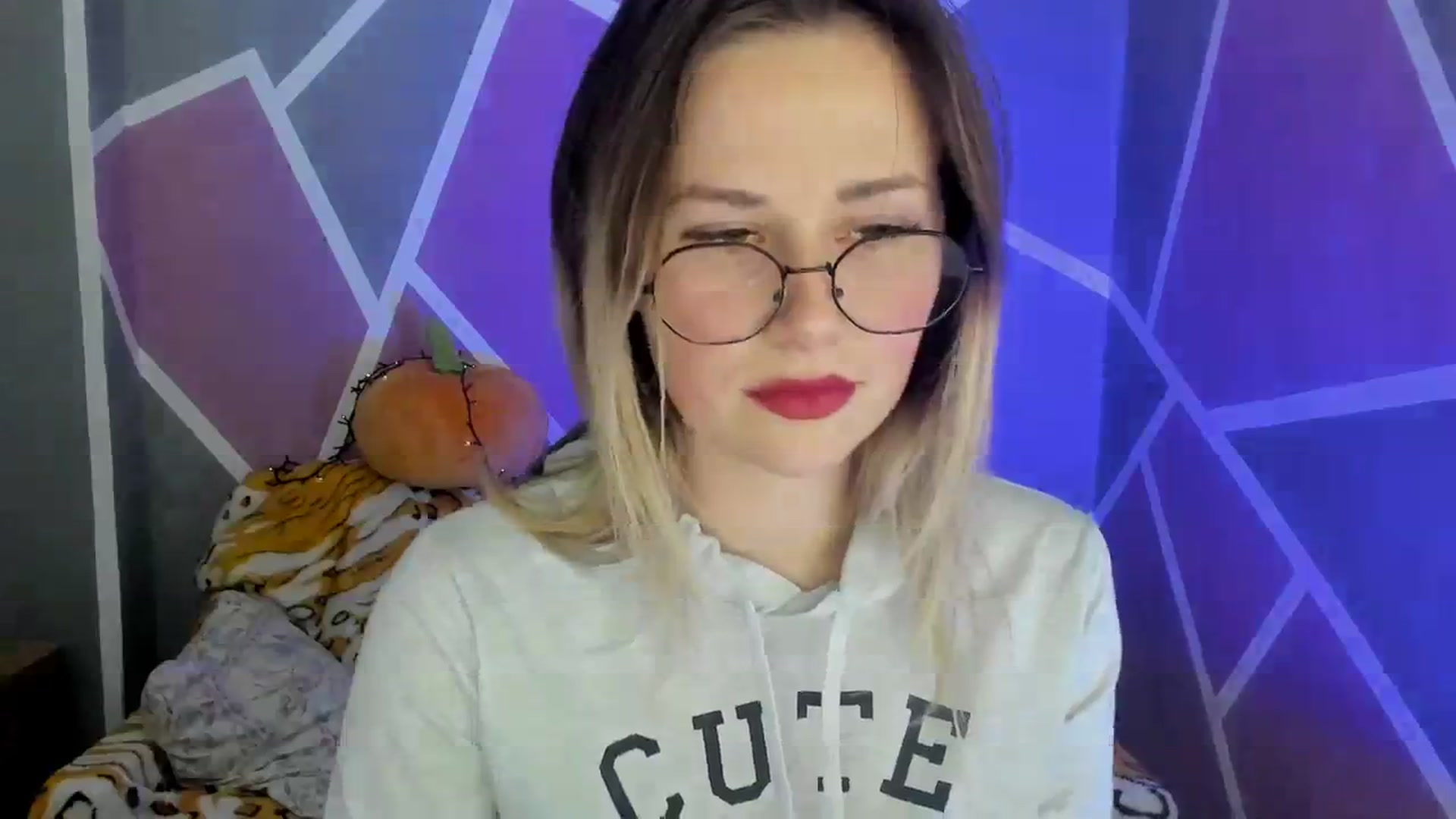 Gallery image thumbnail from Sexy_Ukr's myfreecams stream on, 11/23/2023, 17:53 image 19 of 20