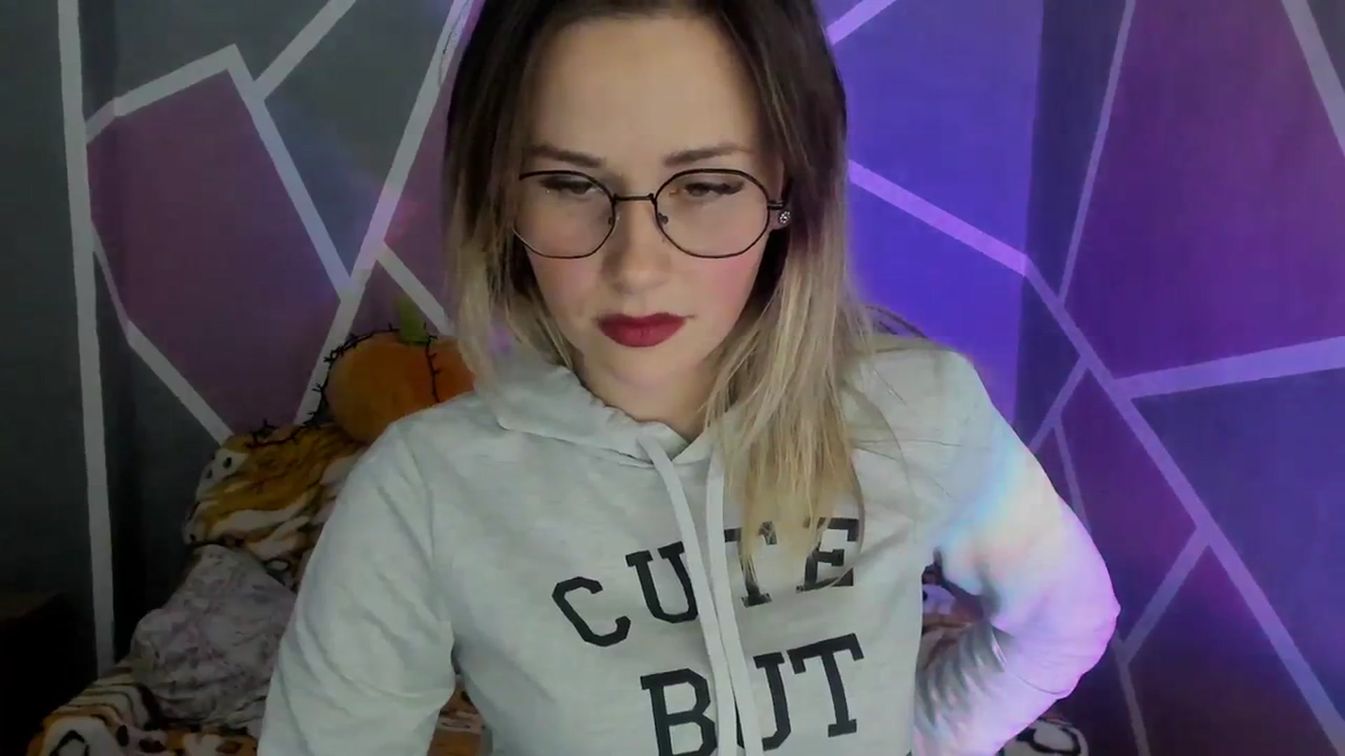 Gallery image thumbnail from Sexy_Ukr's myfreecams stream on, 11/23/2023, 17:53 image 16 of 20