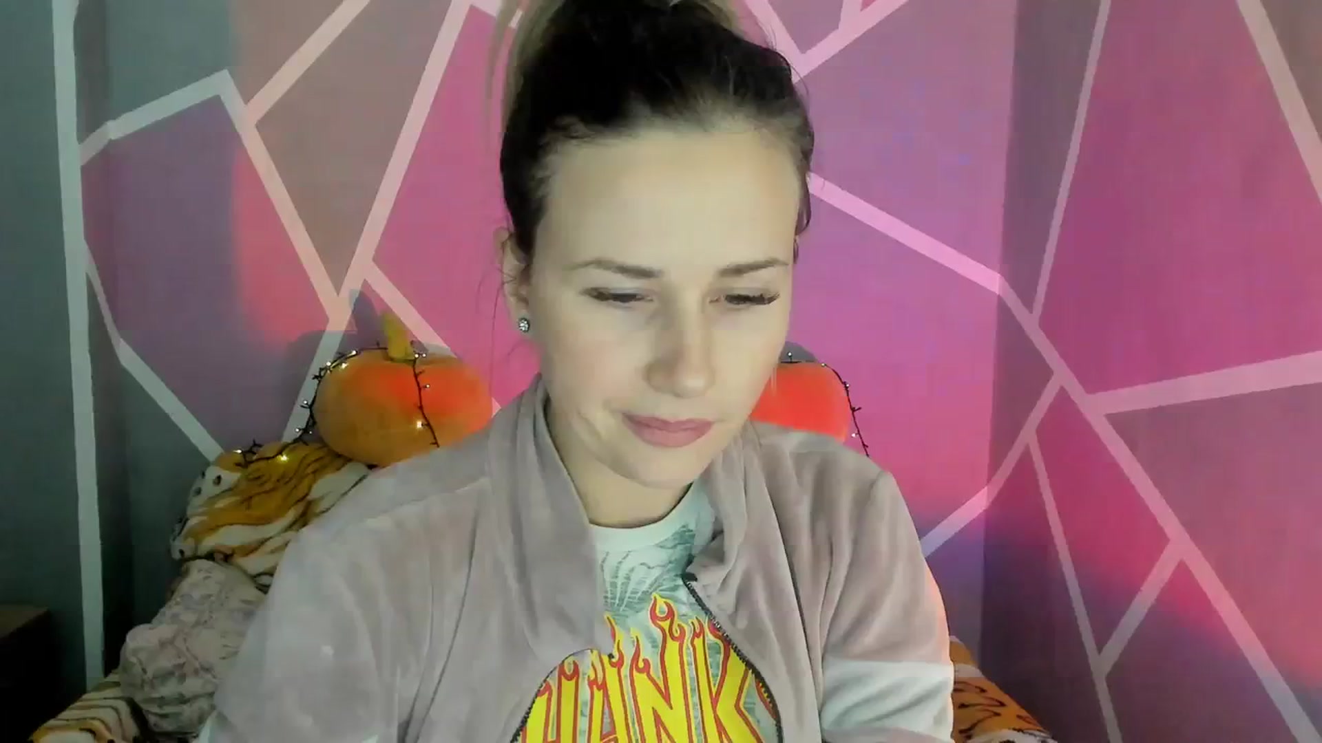 Gallery image thumbnail from Sexy_Ukr's myfreecams stream on, 11/24/2023, 19:07 image 4 of 20