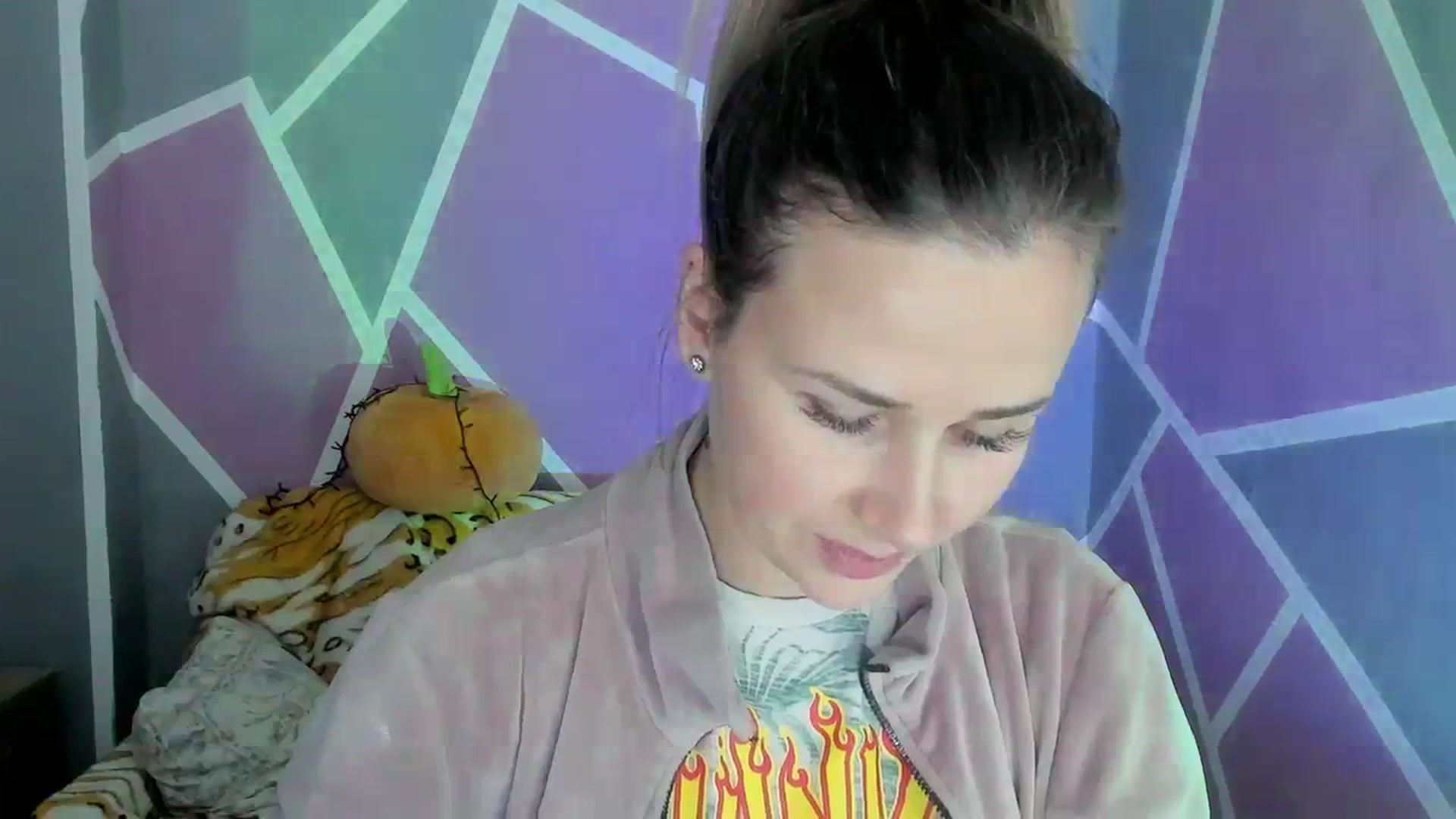 Gallery image thumbnail from Sexy_Ukr's myfreecams stream on, 11/24/2023, 19:07 image 3 of 20
