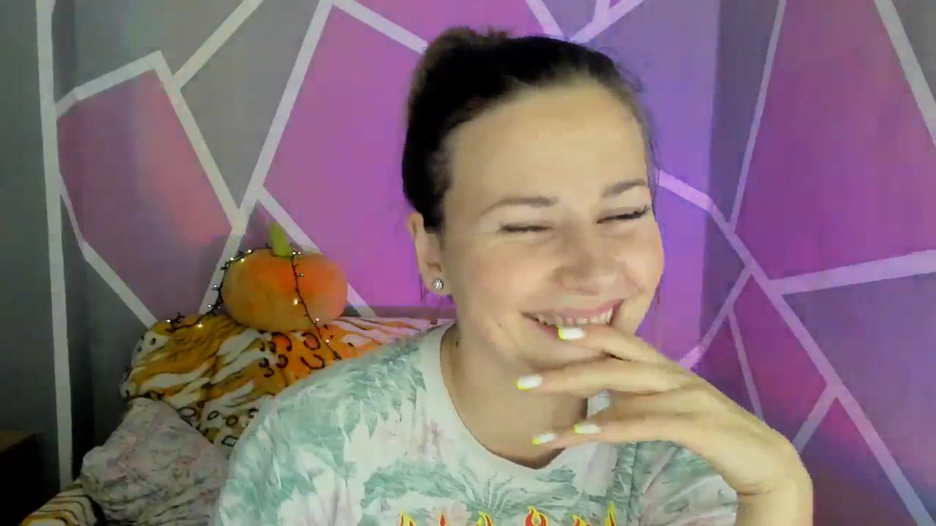 Gallery image thumbnail from Sexy_Ukr's myfreecams stream on, 11/24/2023, 19:07 image 10 of 20