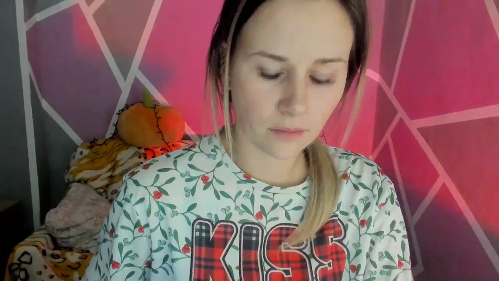 Gallery image thumbnail from Sexy_Ukr's myfreecams stream on, 11/25/2023, 17:01 image 20 of 20