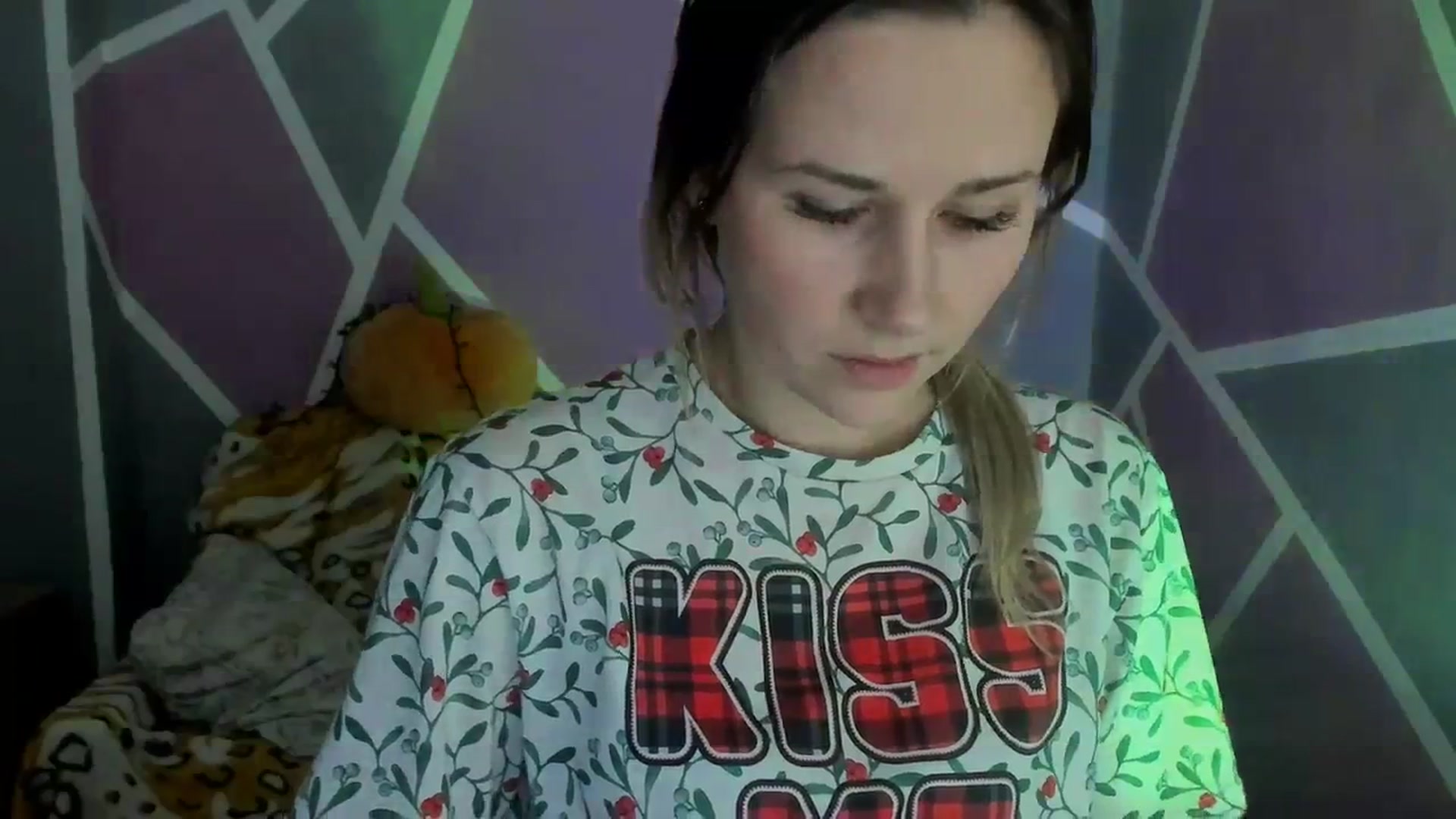 Gallery image thumbnail from Sexy_Ukr's myfreecams stream on, 11/25/2023, 19:00 image 14 of 20