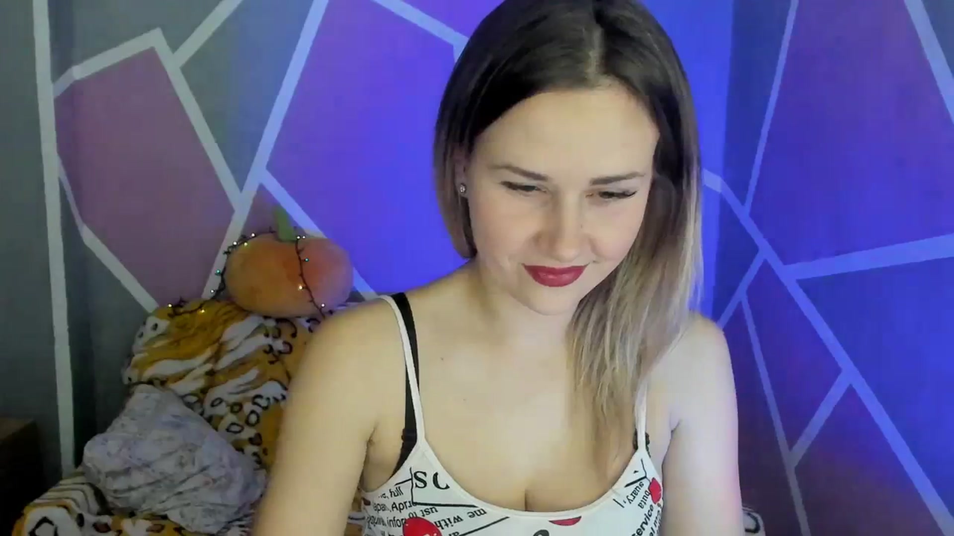 Gallery image thumbnail from Sexy_Ukr's myfreecams stream on, 11/26/2023, 18:31 image 5 of 20