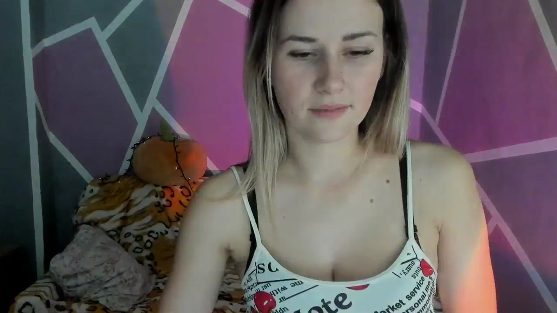 Gallery image thumbnail from Sexy_Ukr's myfreecams stream on, 11/26/2023, 19:02 image 8 of 20