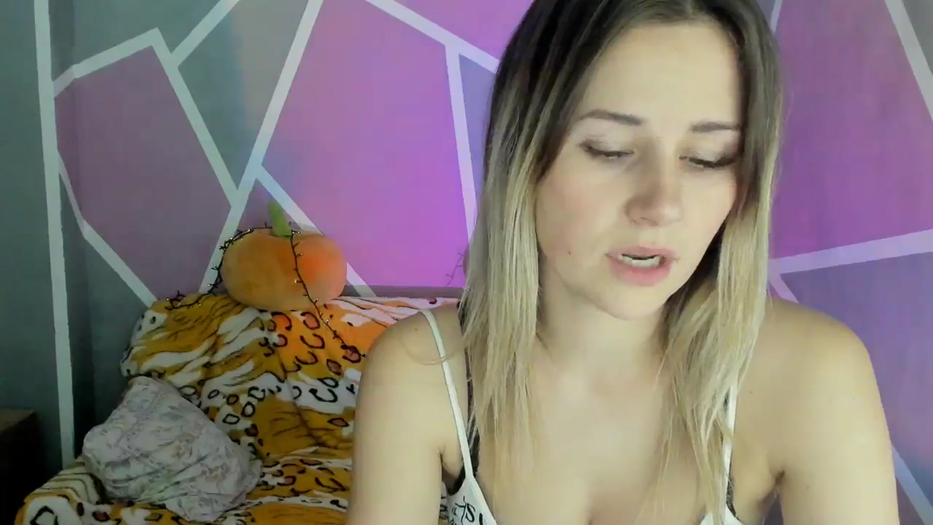 Gallery image thumbnail from Sexy_Ukr's myfreecams stream on, 11/26/2023, 19:02 image 13 of 20