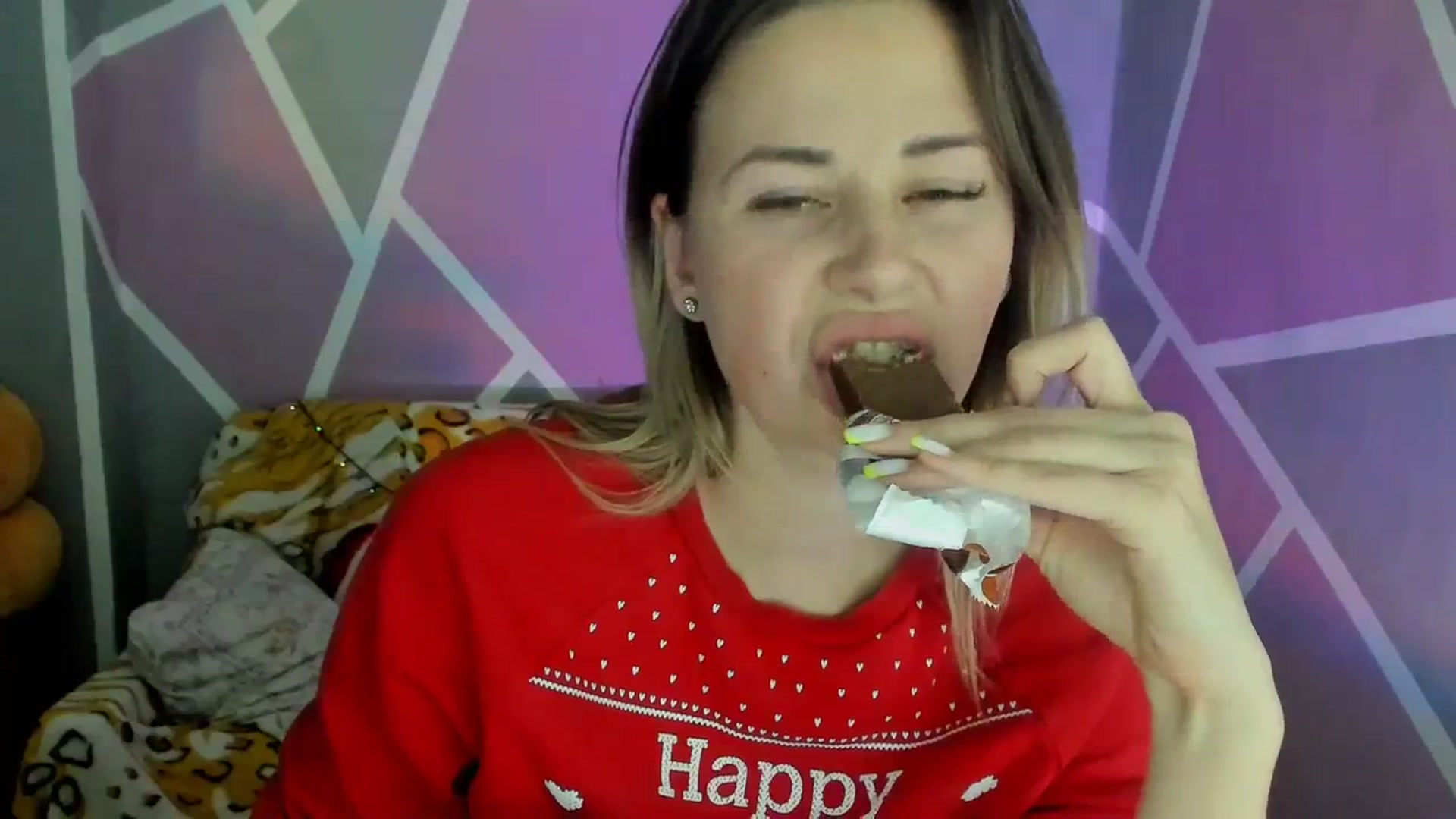 Gallery image thumbnail from Sexy_Ukr's myfreecams stream on, 12/01/2023, 17:07 image 14 of 20