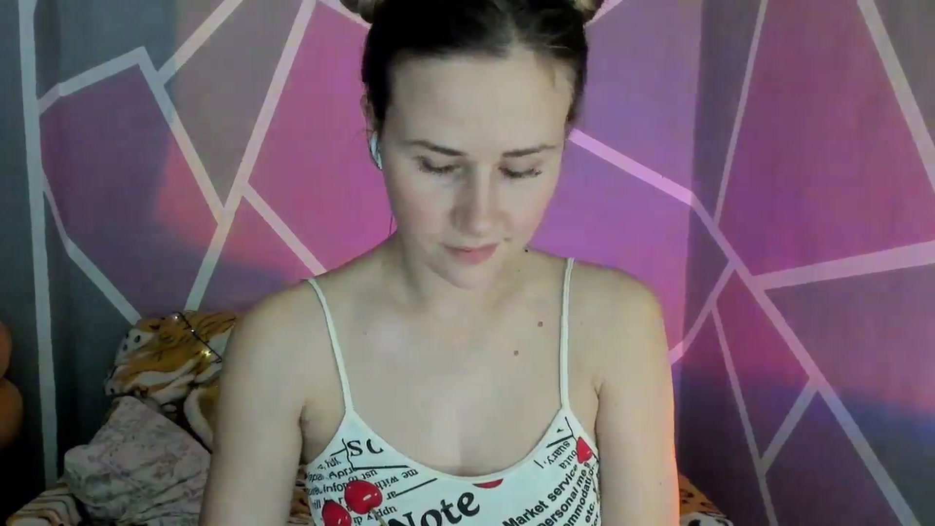Gallery image thumbnail from Sexy_Ukr's myfreecams stream on, 12/02/2023, 20:17 image 11 of 20