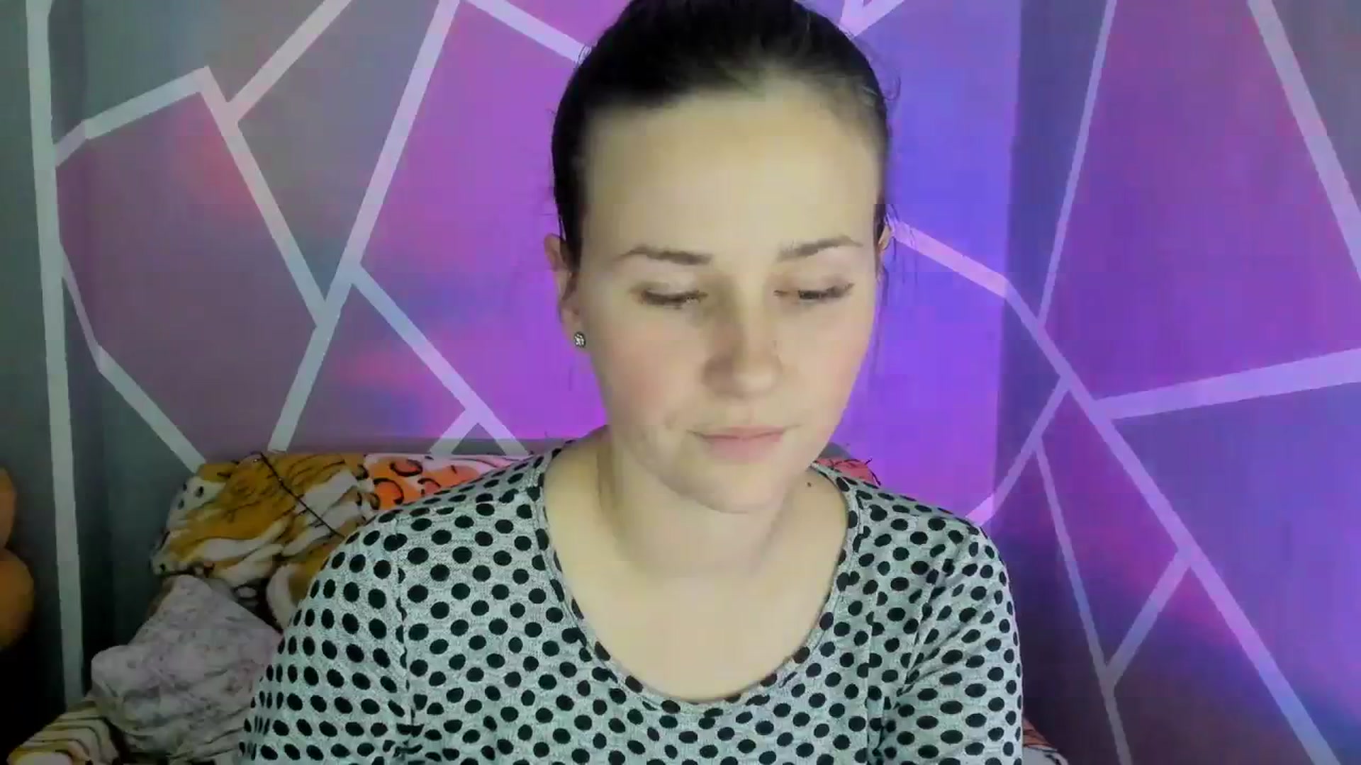 Gallery image thumbnail from Sexy_Ukr's myfreecams stream on, 12/03/2023, 18:42 image 3 of 20